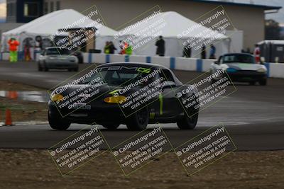 media/Nov-16-2025-CalClub SCCA (Sun) [[2975c16dfc]]/Group 4/Turn 1/